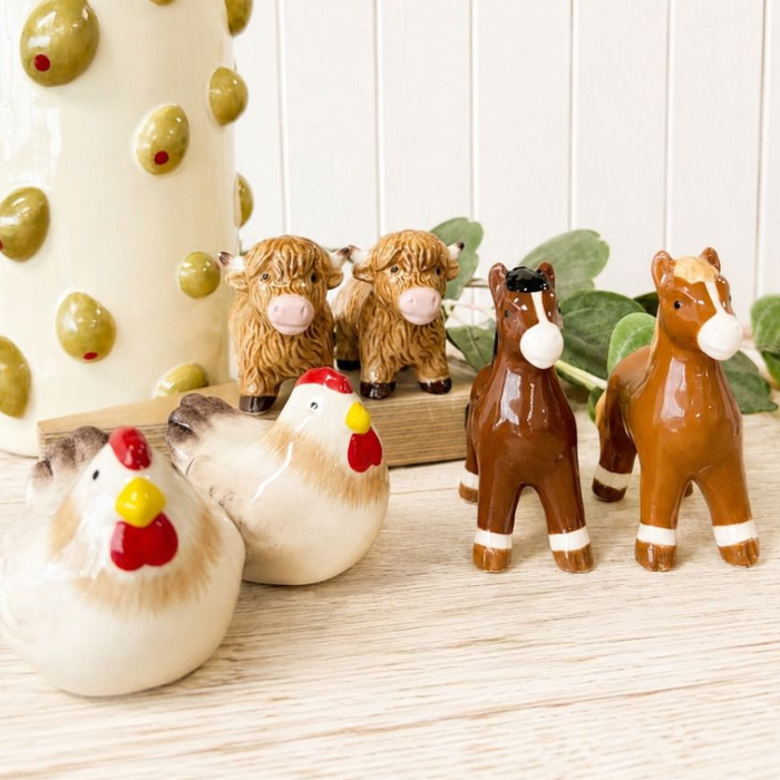 Horse Salt & Pepper Shakers 8cm