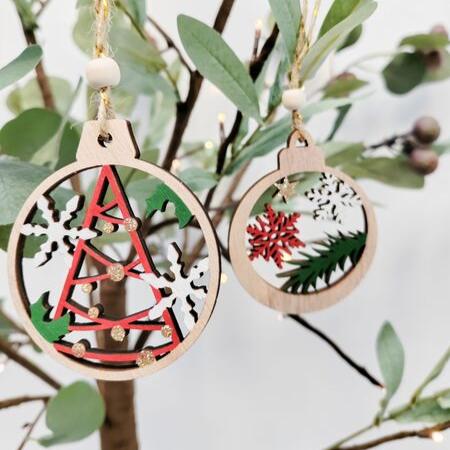 christmas decoration set of 8