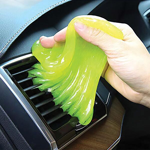 putty for cleaning keyboards car vents