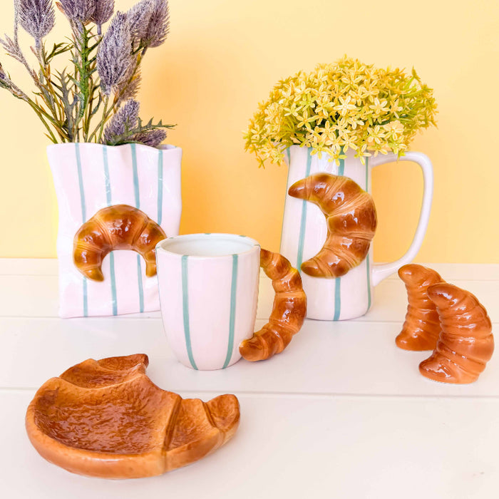 Croissant Salt & Pepper Shakers Brown 9cm