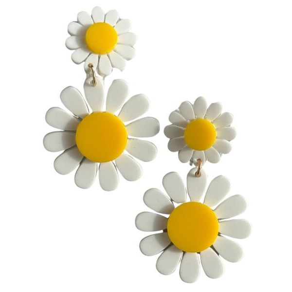 daisy-shaped earrings 