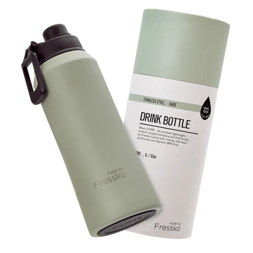 Green stainless steel drink bottle 