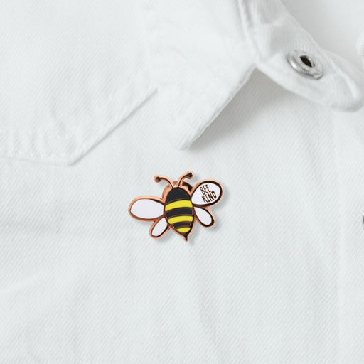Bee kind Pin