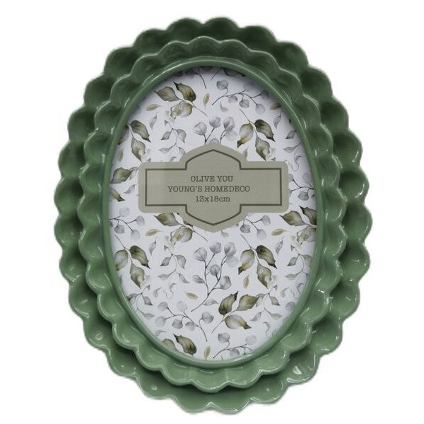 Green decorative frame 