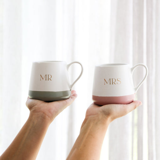 wedding gift mug set for newlyweds