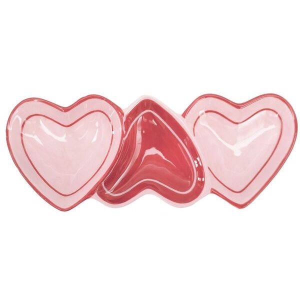 Set of three pink heart-shaped dishes 
