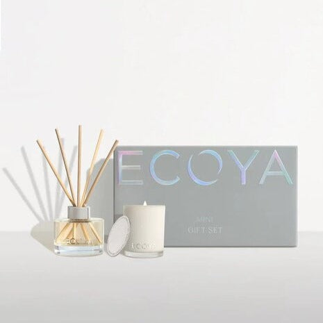 ecoya gift pack gift set diffuser and candle