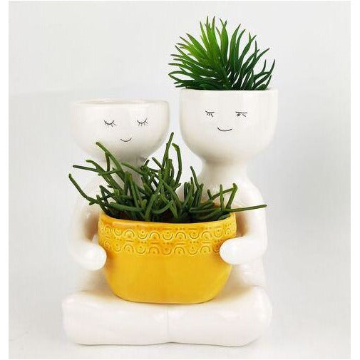 Urban Products Friends Holding a Planter Pot Mustard 21cm